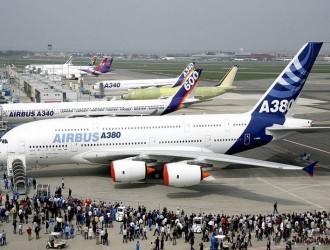 A380飞机是目前世界上最大的商用飞机-有空中巨无霸之称